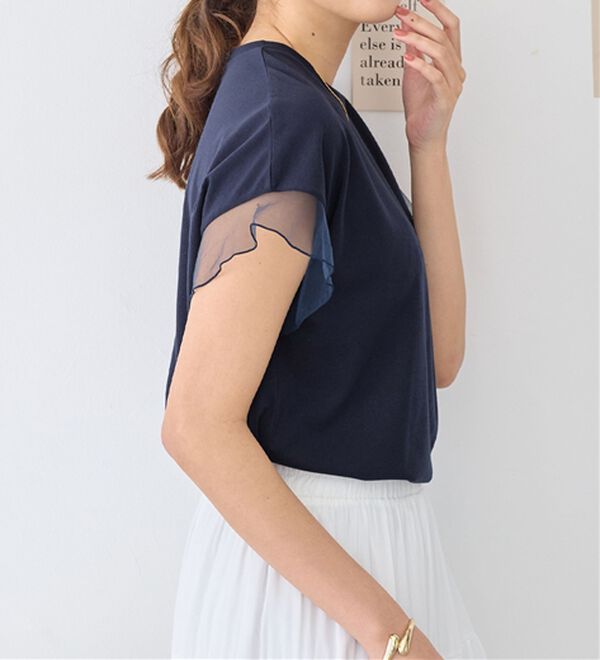 alotta（アロッタ）の「１枚でこなれ感！袖チュールデザイン綿混Ｔシャツ（Tシャツ）」｜詳細画像