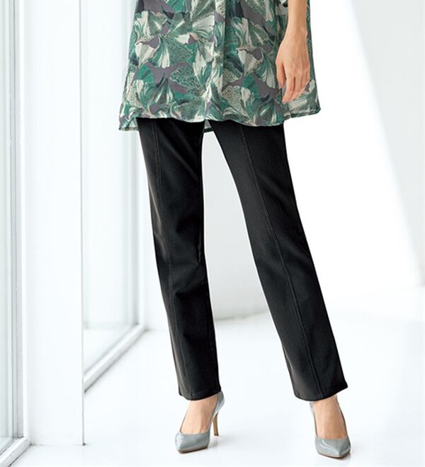 BELLUNA（ベルーナ）の「ヒンヤリ冷感！ハイテンション美脚パンツ（フルレングスパンツ）」｜黒