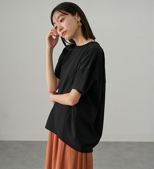 BELLUNA（ベルーナ）の「シュッと体型カバー！コクーンTシャツ（カットソー）」｜詳細画像