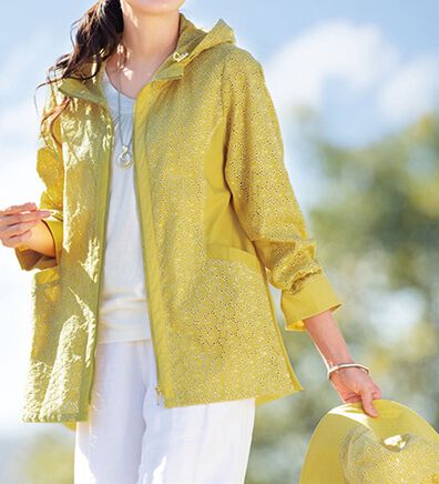 ルフラン（ルフラン）の「帽子付綿刺しゅう切替ブルゾン（ブルゾン）」