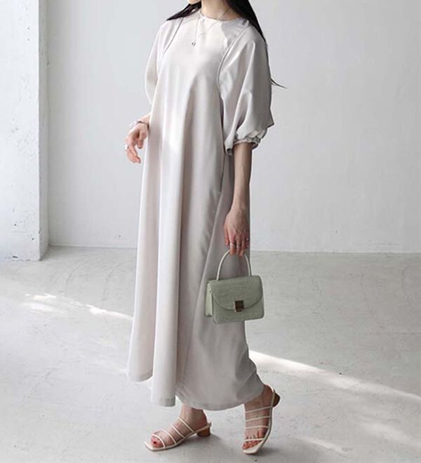 GeeRA（ジーラ）の「バックケープワンピース（その他ワンピース）」｜ライトグレー