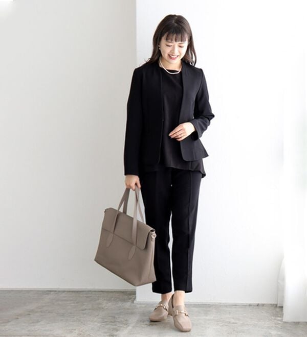 Pierrot（ピエロ）の「【選べる丈】バックフレアセットアップ（その他スーツ）」｜詳細画像