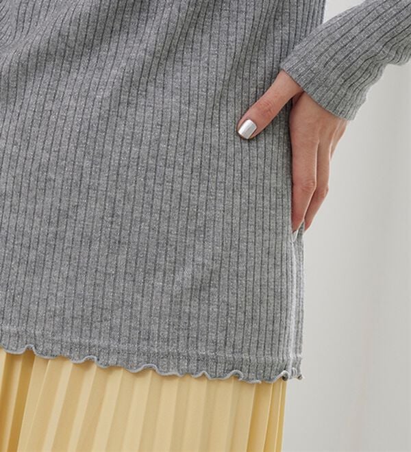 BELLUNA（ベルーナ）の「ラメ入りメローデザインプルオーバー（カットソー）」｜詳細画像