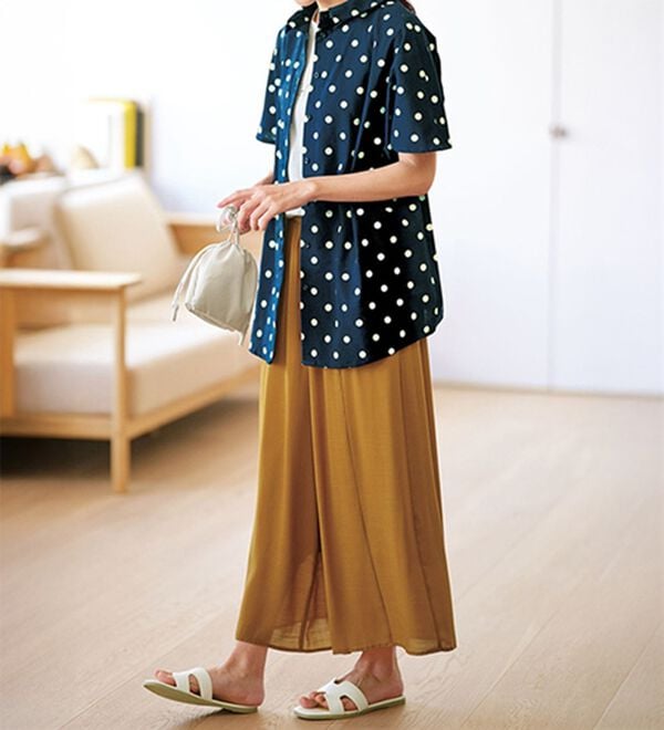 BELLUNA（ベルーナ）の「ちび衿デザイン大人顔ドットブラウス（ブラウス）」｜詳細画像