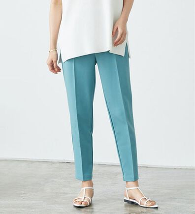 Pierrot（ピエロ）の「多機能ストレッチツイルテーパードパンツ（フルレングスパンツ）」