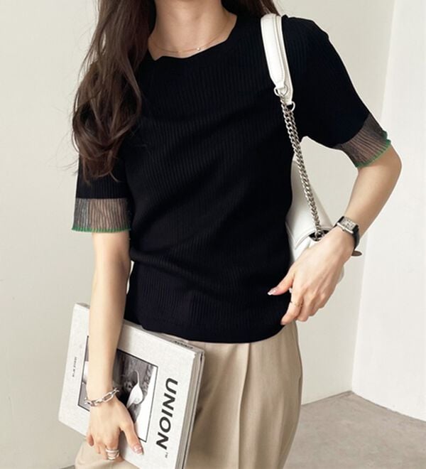 GeeRA（ジーラ）の「『ドラマ着用商品』 袖口シアーリブニット（ニット・セーター）」｜詳細画像