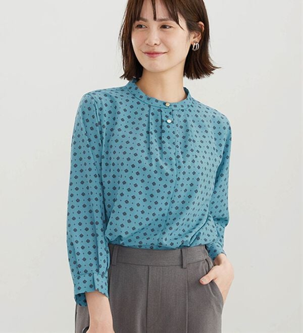 BELLUNA（ベルーナ）の「小紋柄プリント　ボウタイブラウス（ブラウス）」｜詳細画像