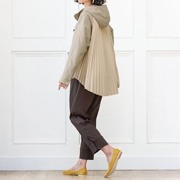 BELLUNA（ベルーナ）の「バックプリーツデザインブルゾン（ブルゾン）」｜詳細画像