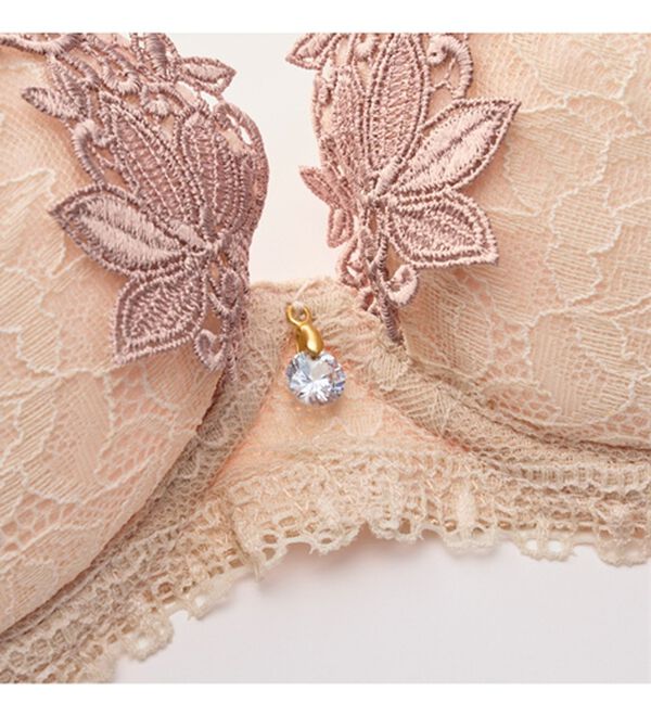 YU'NOW（ユナウ）の「ぷるるん谷間のノンワイヤーブラ＆ショーツ（ブラジャー＆ショーツセット）」｜詳細画像