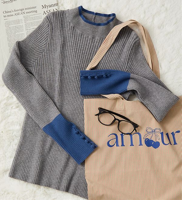 GeeRA（ジーラ）の「配色デザインくるみボタン付リブニット（ニット・セーター）」｜詳細画像