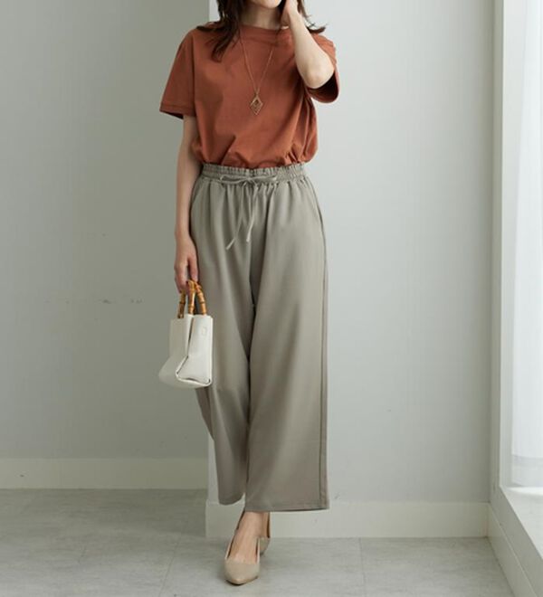 BELLUNA（ベルーナ）の「【接触冷感/UVカット/吸水速乾/イージーケア】カナパストレッチ素材ワイドパンツ（ワイドパンツ・ガウチョ）」｜詳細画像