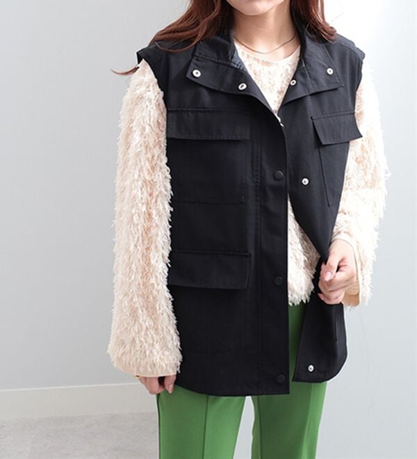 GeeRA（ジーラ）の「ミリタリーデザインベスト（ベスト）」｜ブラック