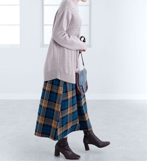 BELLUNA（ベルーナ）の「パッチワーク調ケーブルニットチュニック（チュニック）」｜詳細画像