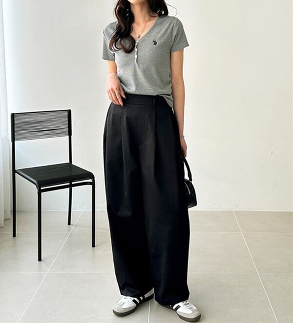 GeeRA（ジーラ）の「カーブデザインワイドチノパンツ（フルレングスパンツ）」｜詳細画像