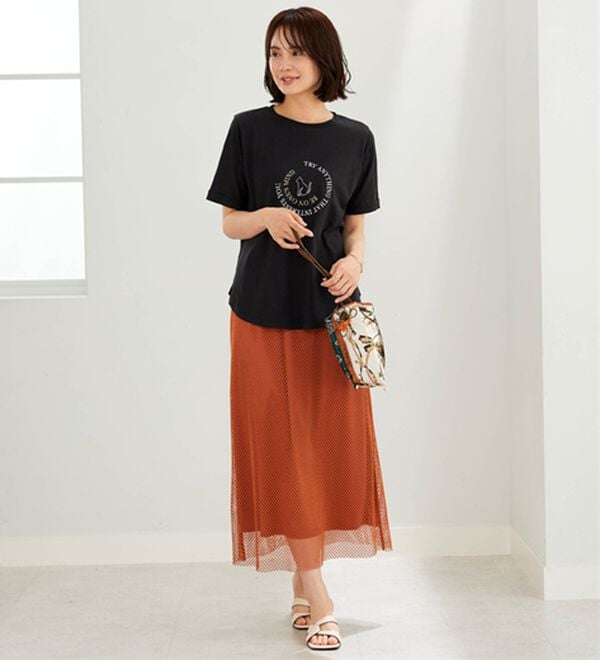 BELLUNA（ベルーナ）の「綿１００％着映えネコ柄プリントＴシャツ（Tシャツ）」｜詳細画像