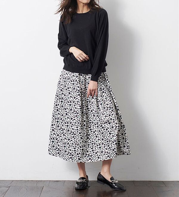 RANAN（ラナン）の「バックパール調ボタンニットプルオーバー（ニット・セーター）」｜詳細画像