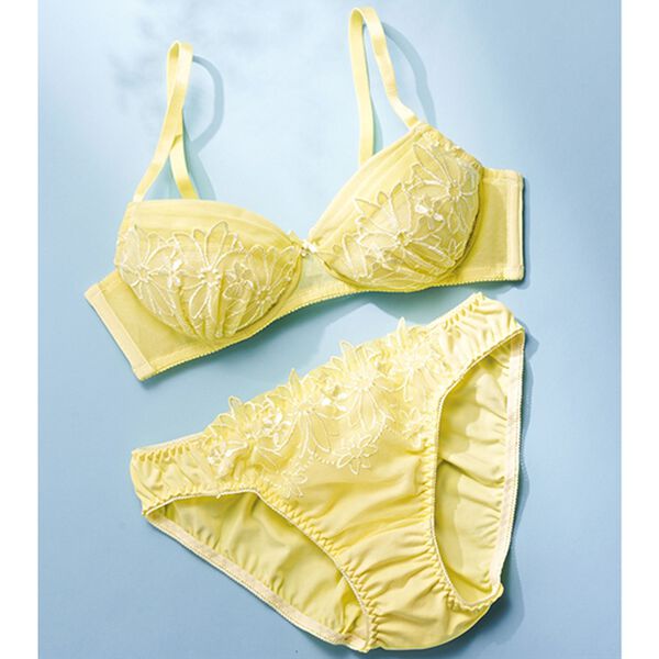 YU'NOW（ユナウ）の「ぷるるん谷間のノンワイヤーブラ＆ショーツセット（ブラジャー＆ショーツセット）」｜詳細画像