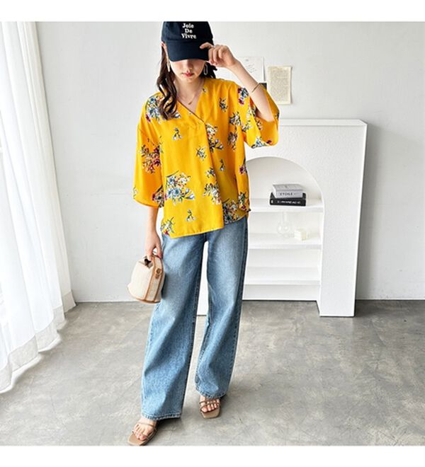 GeeRA（ジーラ）の「花柄フレアースリーブブラウス（ブラウス）」｜詳細画像