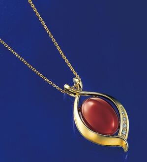 BELLUNA（ベルーナ）の「＜ＹＵＫＩＫＯ　ＨＡＮＡＩ＞赤メノウペンダント（ネックレス・ペンダント）」｜1