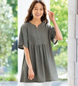 BELLUNA（ベルーナ）の「よく伸びてラク！ポコポコ着やせチュニック（チュニック）」｜詳細画像