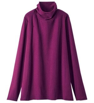 BELLUNA（ベルーナ）の「うっとりなめらか素材ハイネックプルオーバー（カットソー）」｜ラズベリー