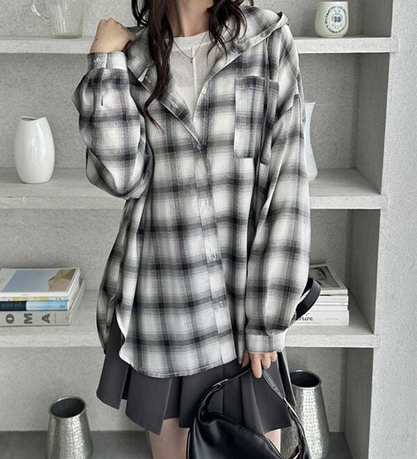 GeeRA（ジーラ）の「フード付きオーバーサイズシャツ（シャツ）」｜詳細画像