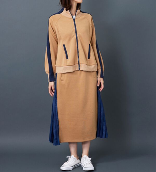 BELLUNA（ベルーナ）の「【Ｌａｇｒｉｌｕａ】配色ライン使いコクーンジャケット（その他ジャケット）」｜詳細画像