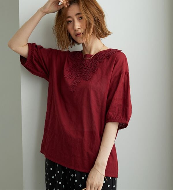 BELLUNA（ベルーナ）の「華やかモチーフレースデザインブラウス（ブラウス）」｜詳細画像