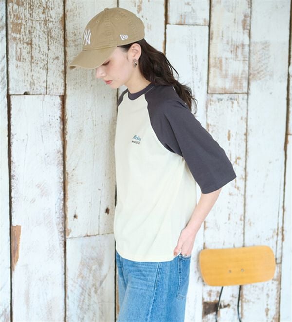 Disney＞【ミッキー】バックプリント7分丈ラグランTシャツ