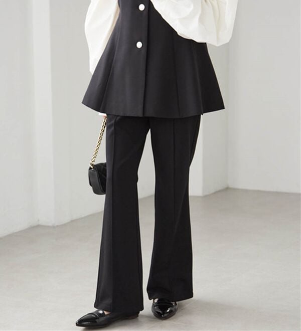 RANAN（ラナン）の「美脚見えツイルフレアーパンツ（フルレングスパンツ）」｜ブラック