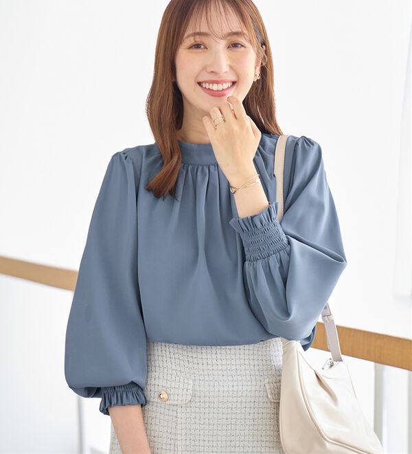 alotta（アロッタ）の「ボリューム袖上品とろみブラウス（ブラウス）」｜詳細画像