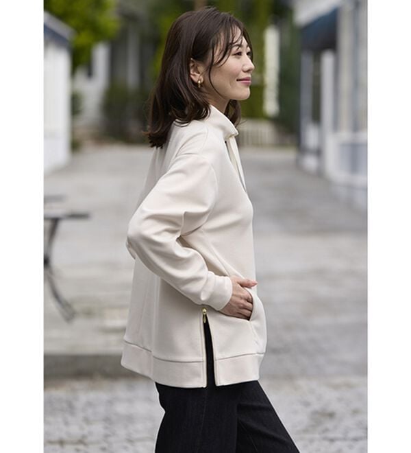 BELLUNA（ベルーナ）の「サイドジップスタンド衿プルオーバー（カットソー）」｜詳細画像