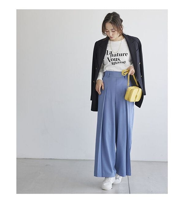 BELLUNA（ベルーナ）の「よれにくい！大人のロゴロングＴシャツ（カットソー）」｜詳細画像