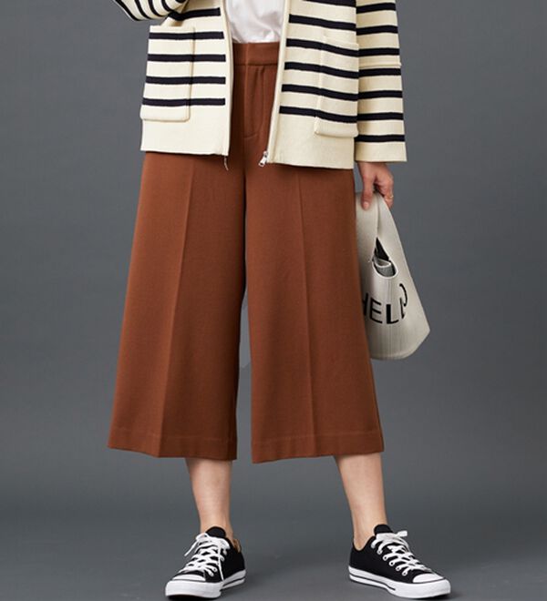 BELLUNA（ベルーナ）の「サマ見え（スーパーウォーム）ウール調センタープレスクロップドパンツ（クロップドパンツ）」｜詳細画像