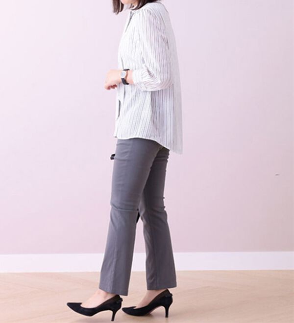 BELLUNA（ベルーナ）の「ボウタイデザインプリントブラウス（ブラウス）」｜詳細画像