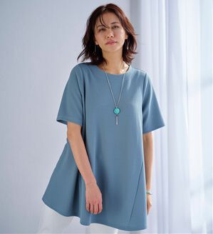 BELLUNA（ベルーナ）の「ひんやり！ポコポコエンボス素材－３ｋｇ見えチュニック（チュニック）」｜サックス