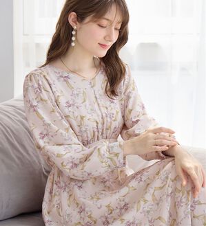 alotta（アロッタ）の「あったか裏起毛花柄ワンピース（プリントワンピース）」｜詳細画像