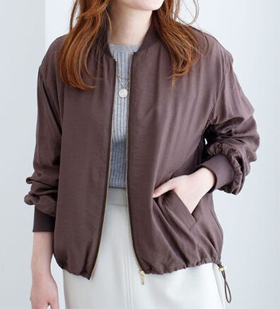 BELLUNA（ベルーナ）の「袖シャーリングデザインシアーブルゾン（ブルゾン）」