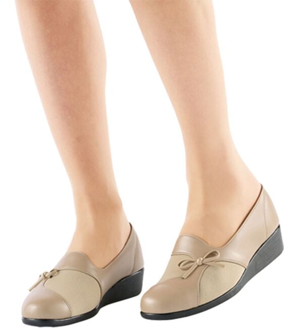 「日本製　サイドストレッチコンフォートパンプス（パンプス）」｜詳細画像