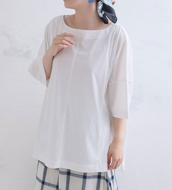 A HAPPY MARILYN（アハッピーマリリン）の「【視覚効果で細魅せシリーズ】ゆったりシルエット プルオーバー（カットソー）」｜詳細画像