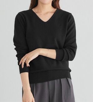 Pierrot（ピエロ）の「【Ｓ～３Ｌ】ネックが選べるプレミアムカシミヤタッチニット（ニット・セーター）」｜ブラック