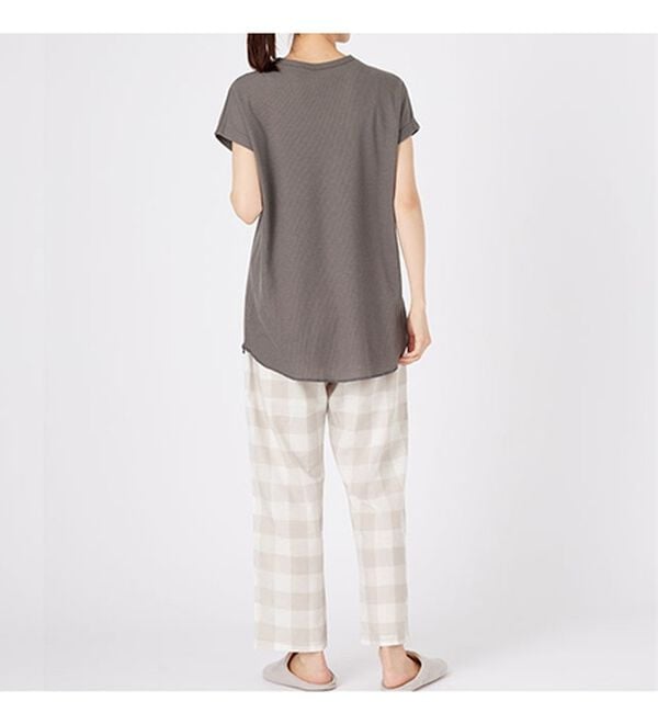 LAVIENNE（ラヴィエンヌ）の「異素材がオシャレなワッフルパジャマ（パジャマ・ルームウェア）」｜詳細画像