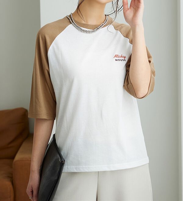BELLUNA（ベルーナ）の「＜Ｄｉｓｎｅｙ＞【ミッキー】バックプリント７分丈ラグランＴシャツ（カットソー）」｜詳細画像