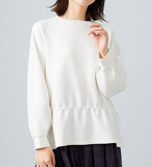 BELLUNA（ベルーナ）の「とろみ素材ドロスト使いプルオーバー（カットソー）」｜アイボリー