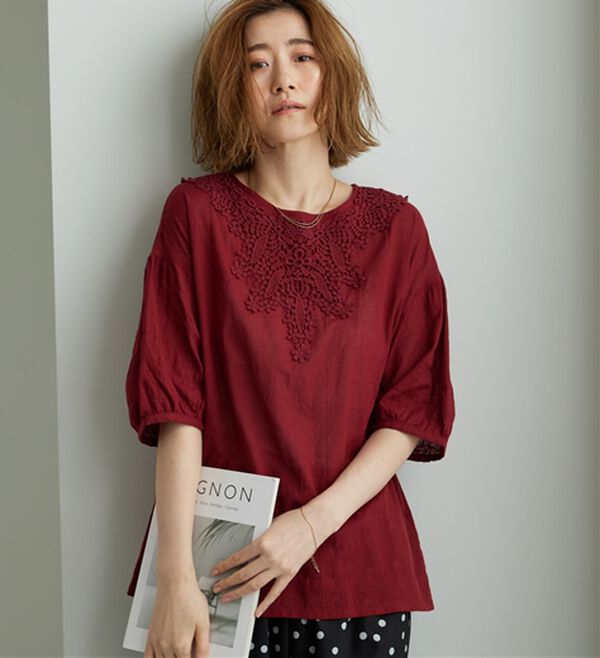 BELLUNA（ベルーナ）の「華やかモチーフレースデザインブラウス（ブラウス）」｜詳細画像