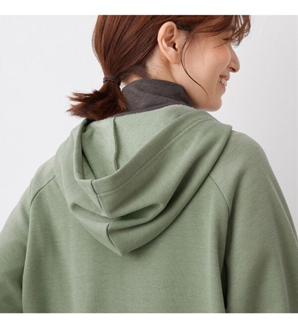 Viola e Viola（ヴィオラ エ ヴィオラ）の「【蓄熱保温】裏ファーVネックゆるシルエットパーカー（パーカー）」｜詳細画像