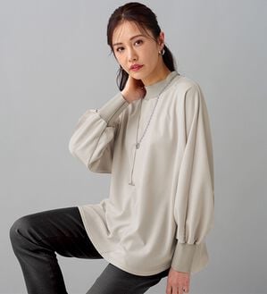 BELLUNA（ベルーナ）の「Ｔシャツ感覚なのにきちんとブラウス見え！カットジョーゼットプルオーバー（ブラウス）」｜トープ