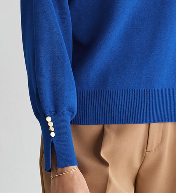 Pierrot（ピエロ）の「ゴールドボタンボリュームスリーブニット（ニット・セーター）」｜詳細画像