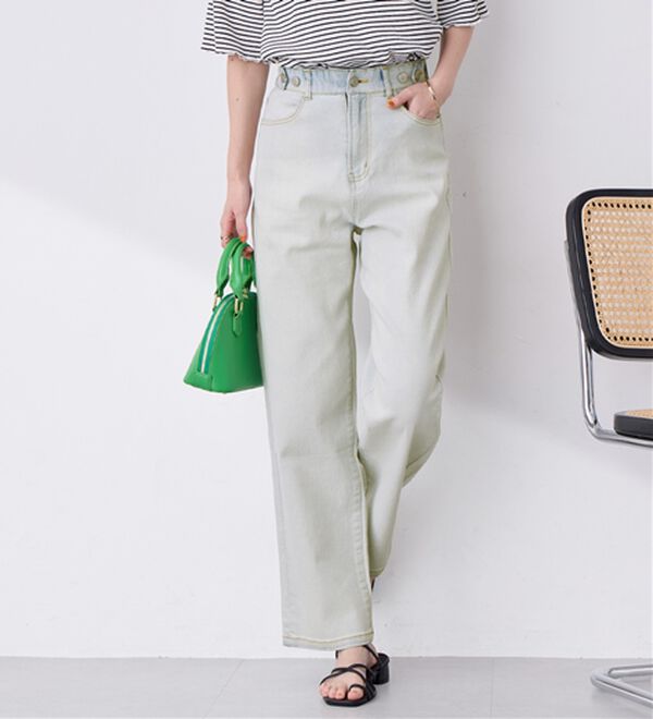 Viola e Viola（ヴィオラ エ ヴィオラ）の「【ストレッチ】隠しゴムで見た目すっきり楽ちんデニム（フルレングスパンツ）」｜接触冷感ホワイトブルー