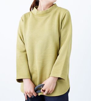 BELLUNA（ベルーナ）の「ジャカード素材斜め切替プルオーバー（カットソー）」｜ライム